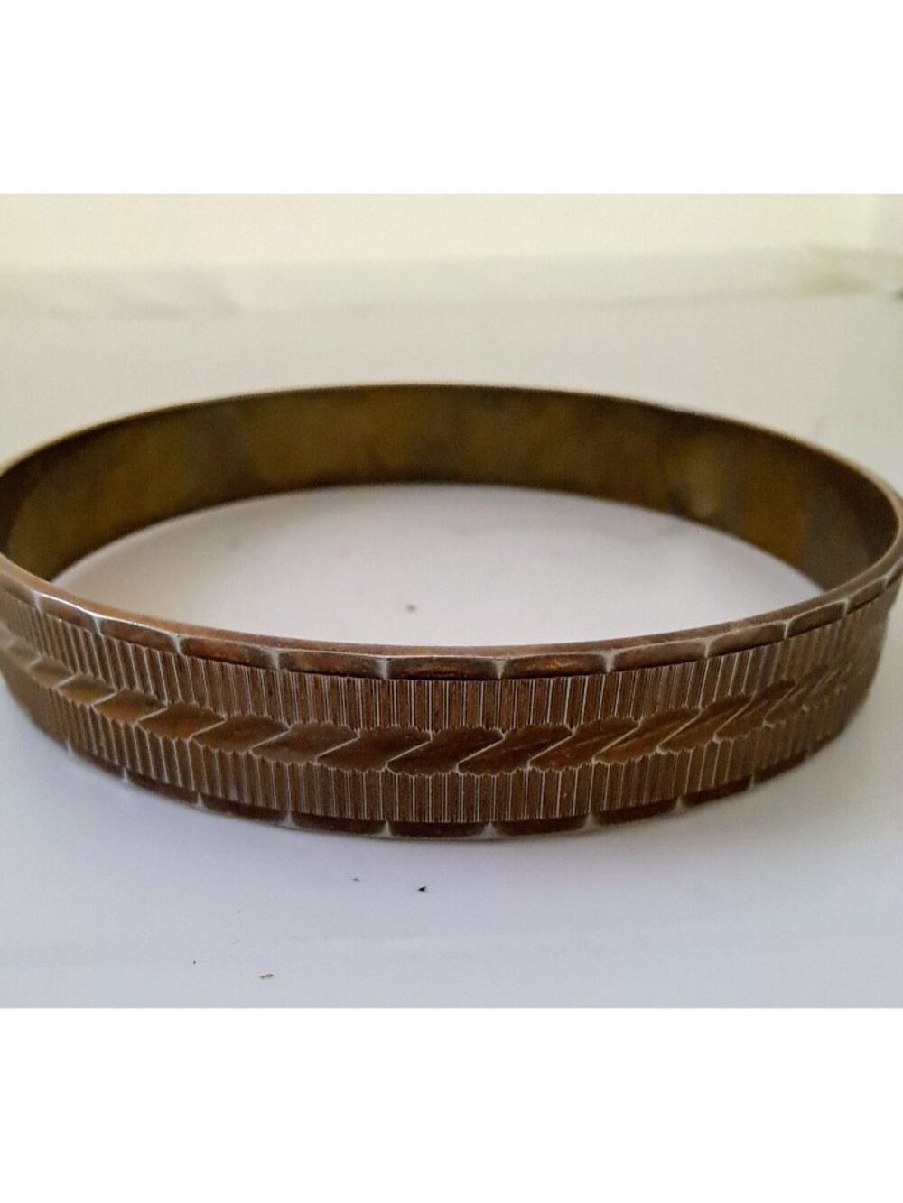 Vintage Ladies Gold Tone Etched  Pattern Bangle Bracelet